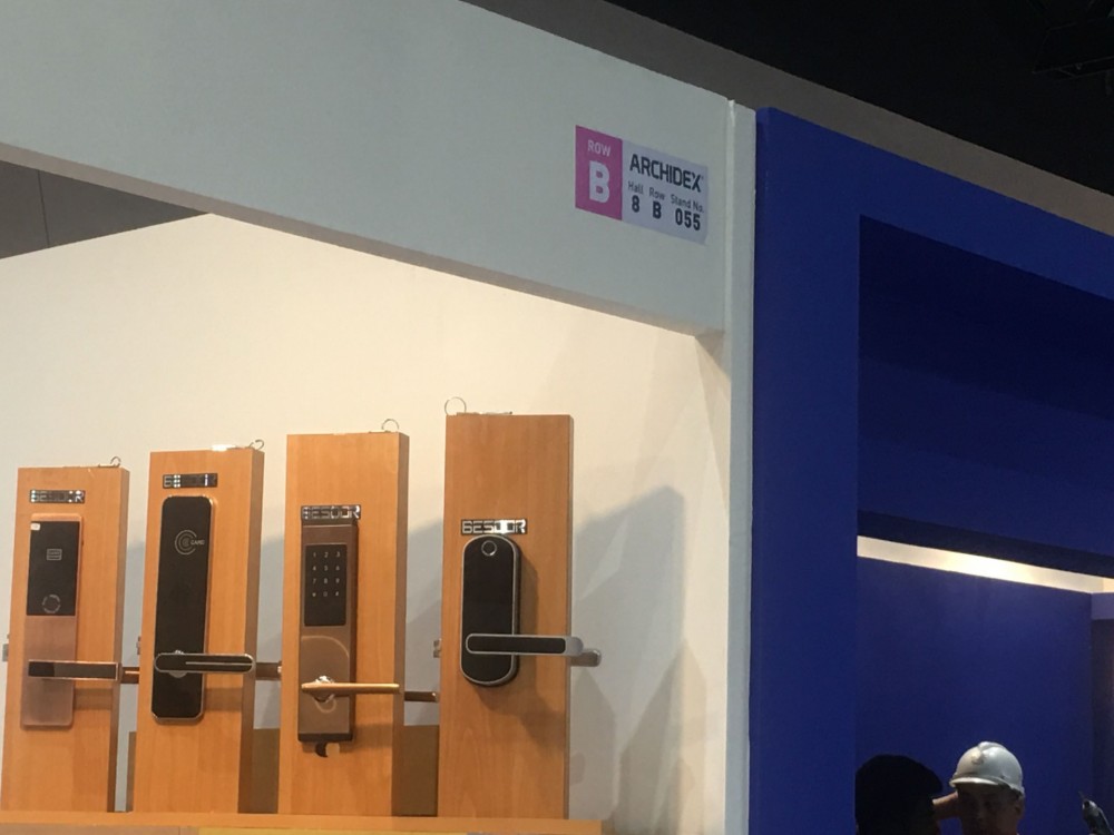 馬來西亞參展APP密碼鎖、酒店鎖、刷卡鎖、指紋鎖